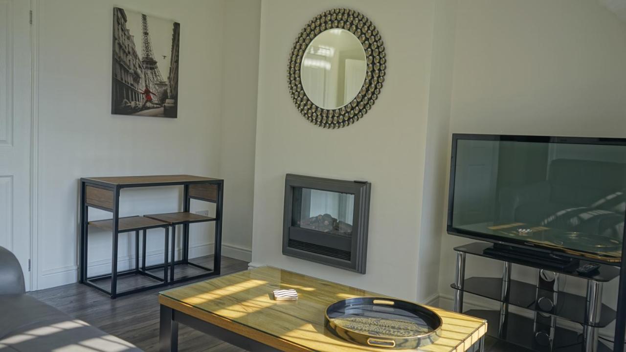 Palm House Apartment วิดเนส ภายนอก รูปภาพ