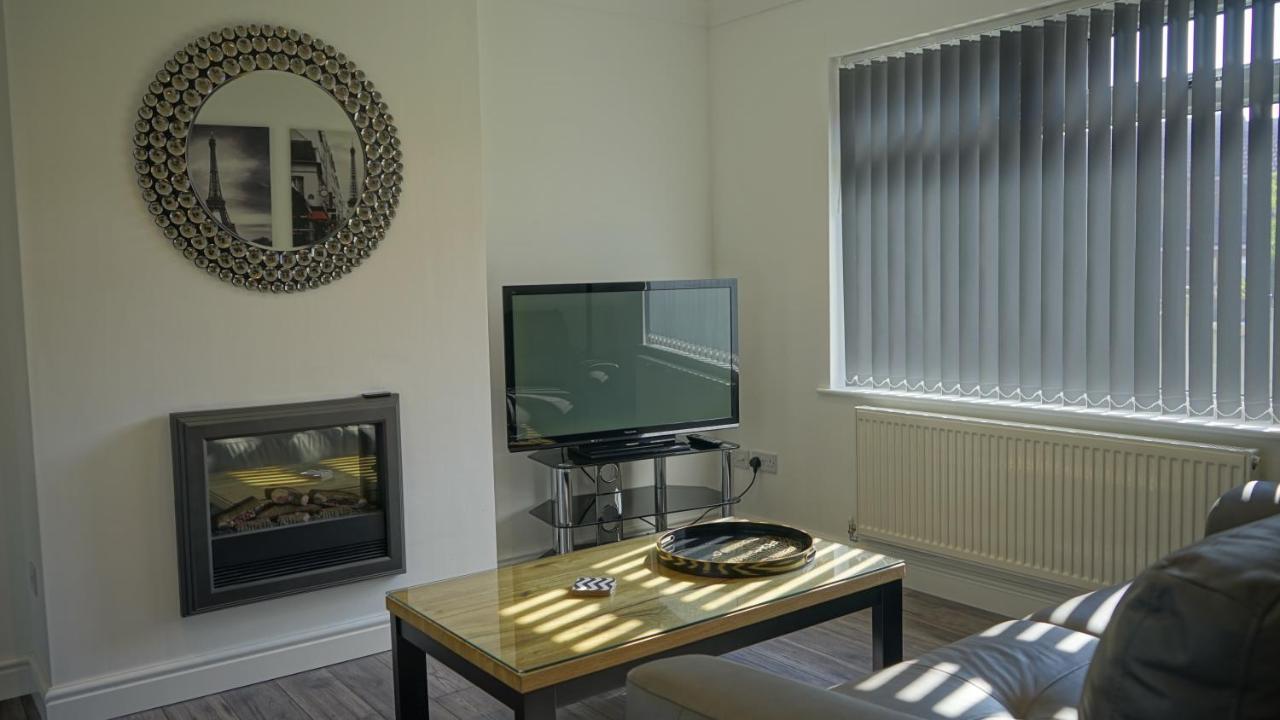 Palm House Apartment วิดเนส ภายนอก รูปภาพ