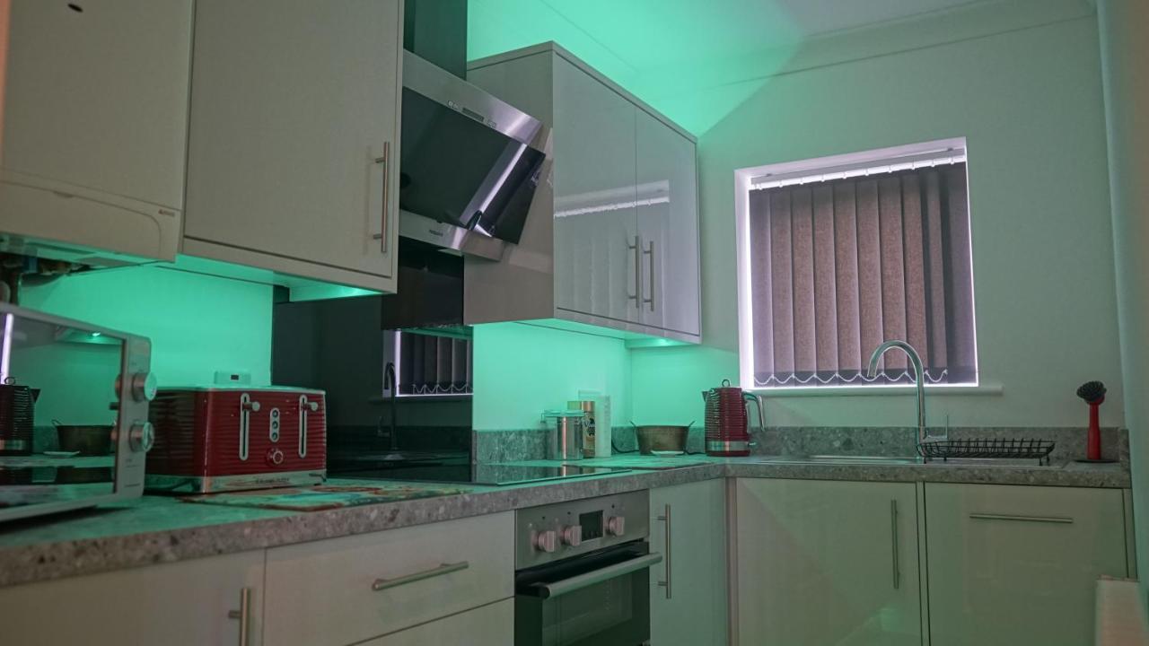 Palm House Apartment วิดเนส ภายนอก รูปภาพ