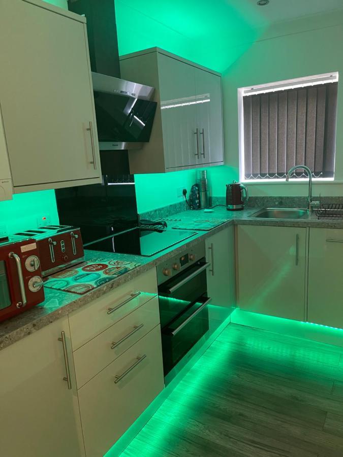 Palm House Apartment วิดเนส ภายนอก รูปภาพ